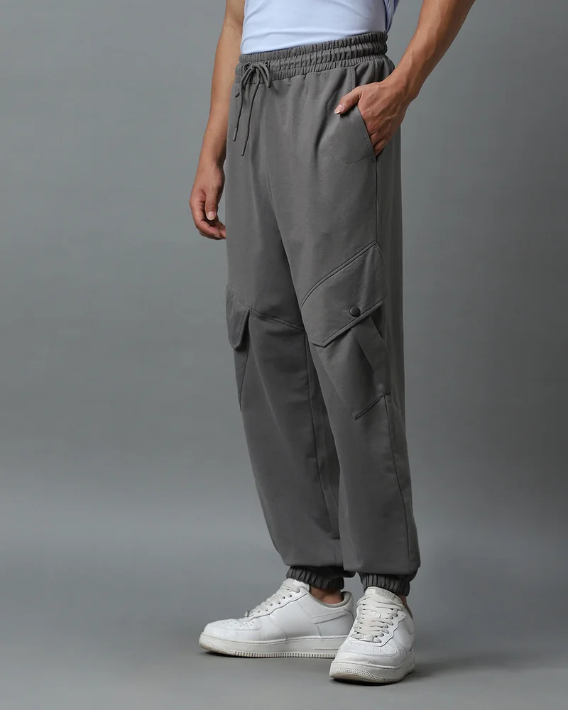 بيواكوف Men's Grey Super Loose Fit Cargo Warm Joggers